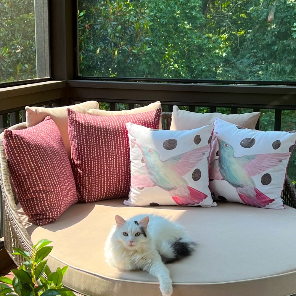 4 Outdoor Removable Pillow Covers 18” & 16”